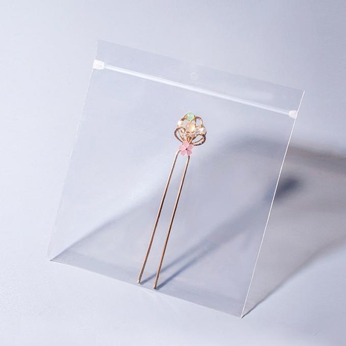 Logolu Özel Kendinden Yapışkanlı CPE Fermuarlı Çantalar Buzlu Plastik Kilitli Torba 0