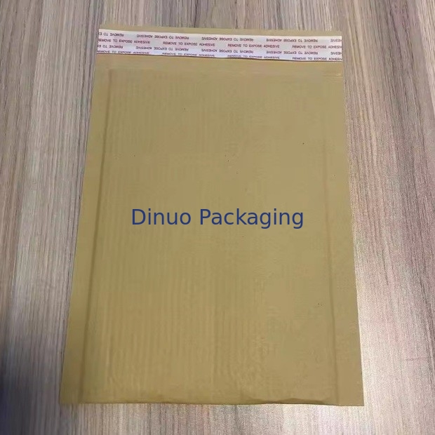 Kişisel Mükemmel Bal Çubukları Gömlek Yastık Poly Mailer Yastıklı Nakliye Zarfları Kraft Kağıdı Balonlu Posta Çantaları