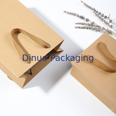 Yeniden Kullanılabilir Biyobozunur Üst Saplı Çanta Özelleştirilmiş Kraft Kağıt Hediye Paketleme Çantası