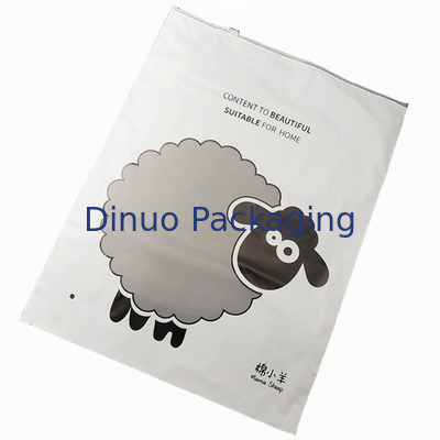 Geri dönüştürülebilir CPE ambalaj torbaları CPE/PVC/PE Ziplock giyim torbası 17 X 20cm