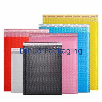 Özel Baskılı Poly Bubble Mailers Tasarım Yastıklı Nakliye Zarfları Hediye Posta Çantaları