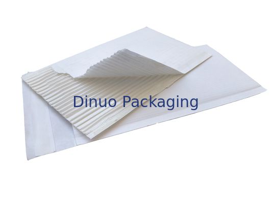 Sigara Bükülebilir Kraft Oluklu Zarflar 8 * 11 &#39;&#39; Kağıt Yastıklı Bant Tutkal Paketleme Çantası