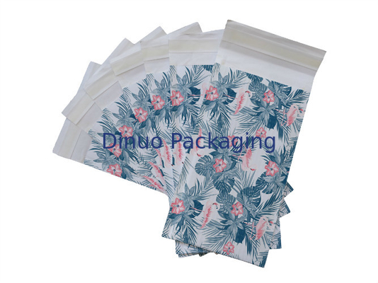 Sigara Bükülebilir Kraft Oluklu Zarflar 8 * 11 &#39;&#39; Kağıt Yastıklı Bant Tutkal Paketleme Çantası